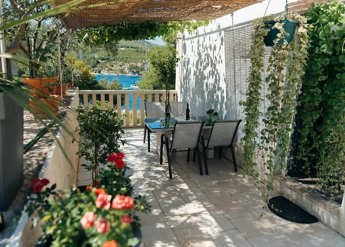 By The Sea Cove Pribinja, Hvar - 15083 * Hvar Town