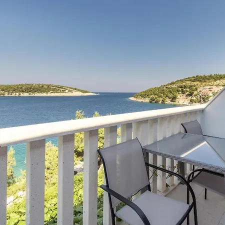By The Sea Cove Pribinja, Hvar - 15083 Apartment Hvar Town