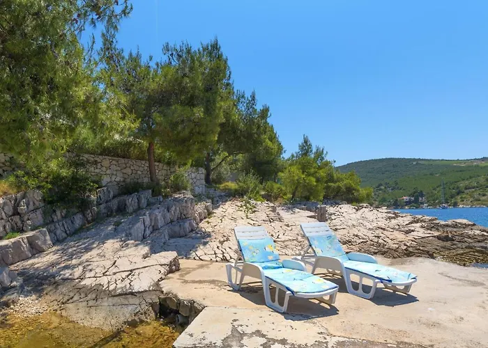 Apartment By The Sea Cove Pribinja, Hvar - 15083